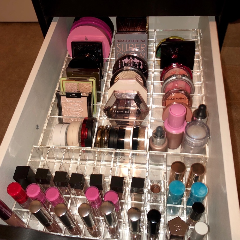 Vanity Collections Acrylic Makeup Tray